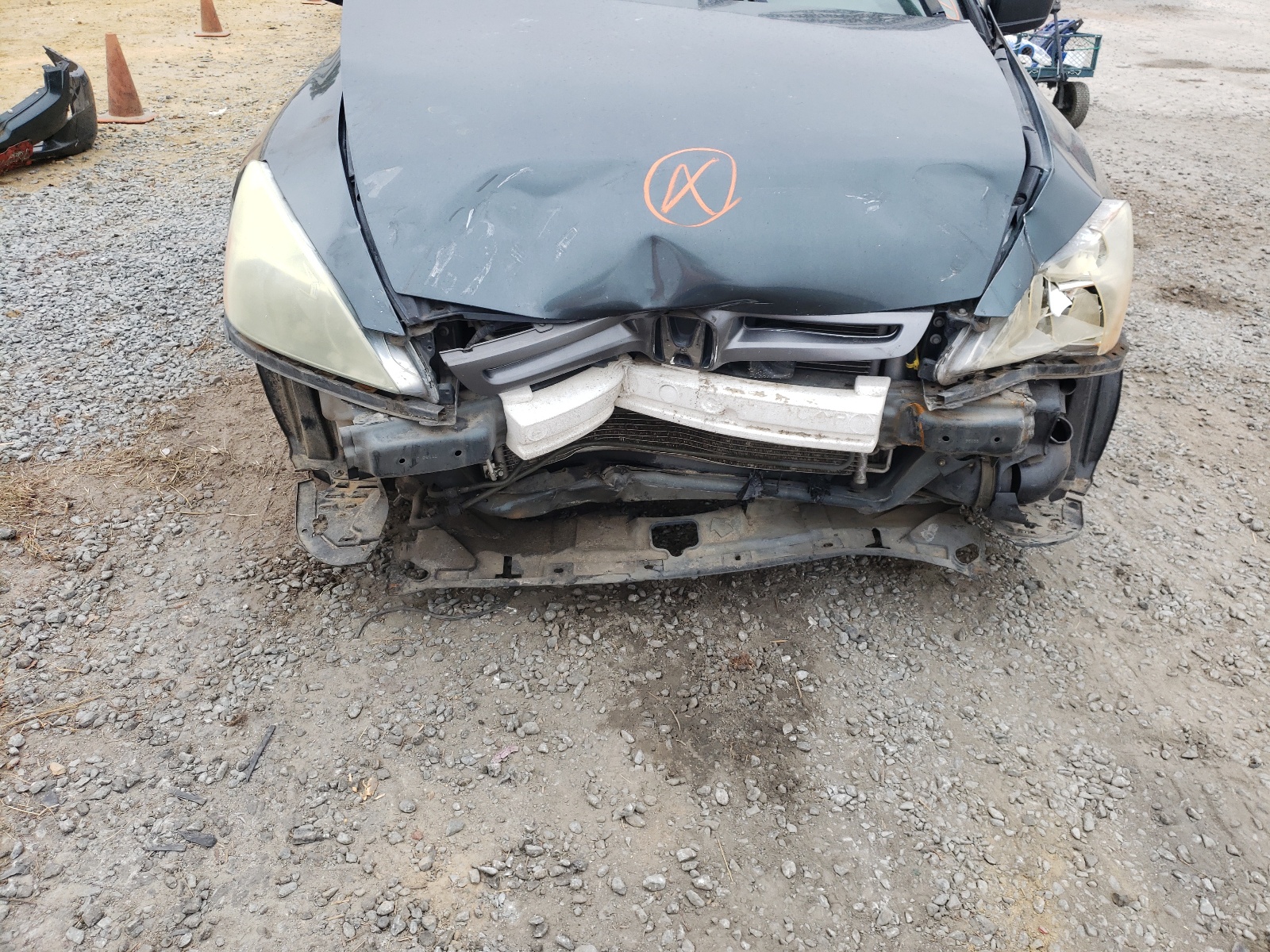 Photo 9 from auction – 2004 HONDA ACCORD with VIN 1HGCM66514A001876