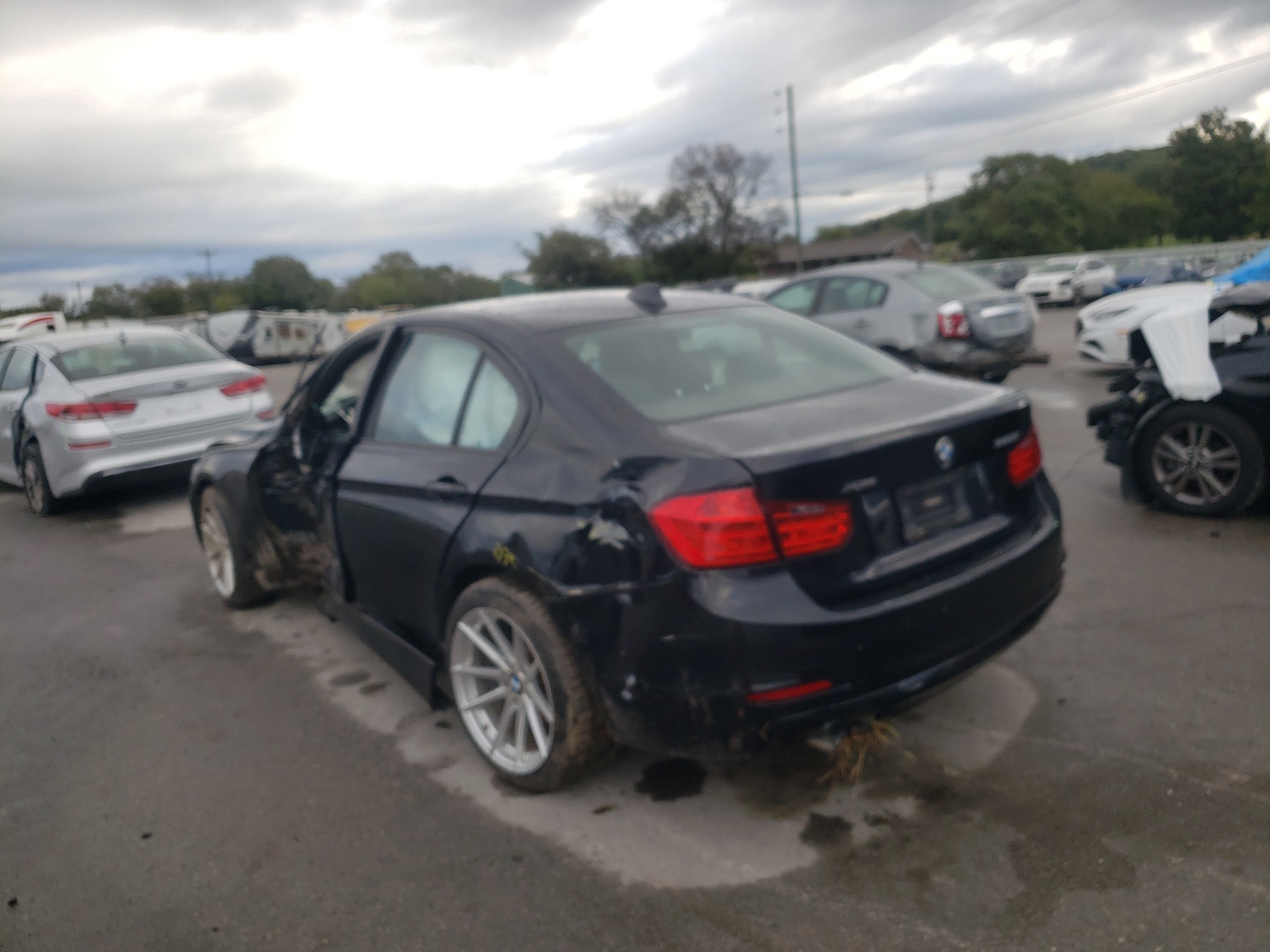 Photo 3 from auction – 2013 BMW 328 XI SUL with VIN WBA3B5C50DF592172