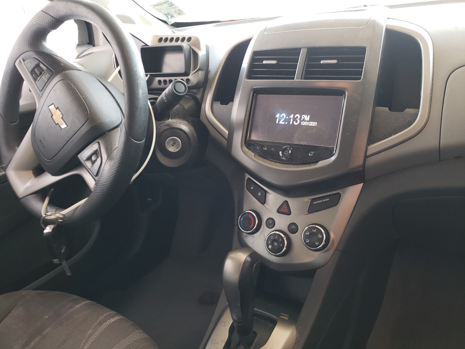 Photo 9 from auction – 2016 CHEVROLET SONIC LT with VIN 1G1JC5SH6G4185484