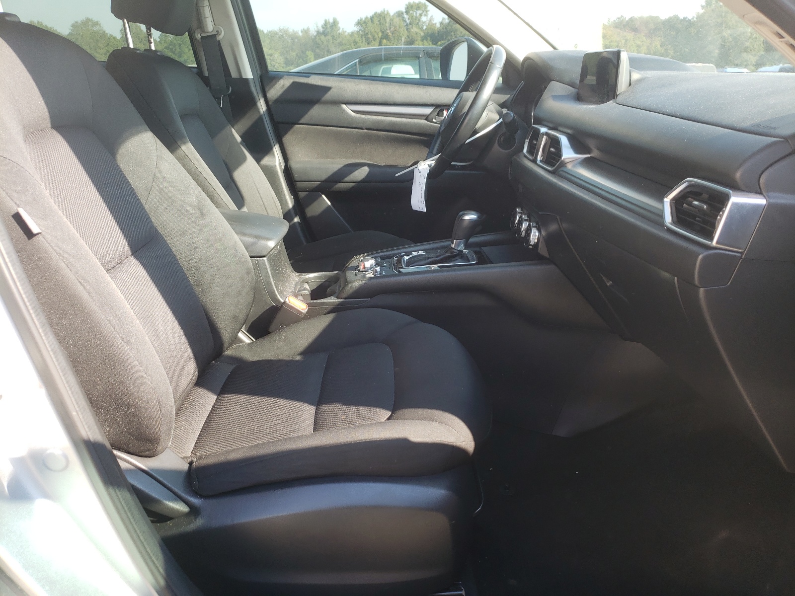 Photo 5 from auction – 2018 MAZDA CX-5 SPORT with VIN JM3KFABM9J0335747
