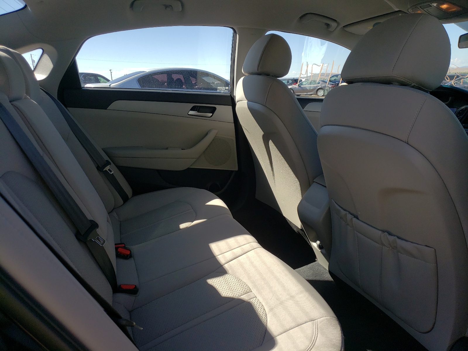 Photo 6 from auction – 2019 HYUNDAI SONATA SE with VIN 5NPE24AF8KH816924