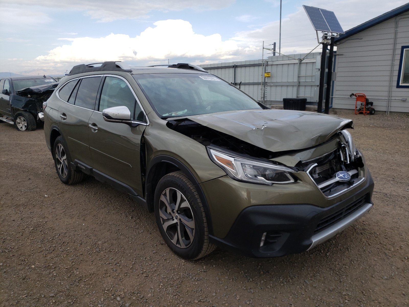 SUBARU OUTBACK TO 2021 with VIN 4S4BTAPC4M3112354 - Photo from auction
