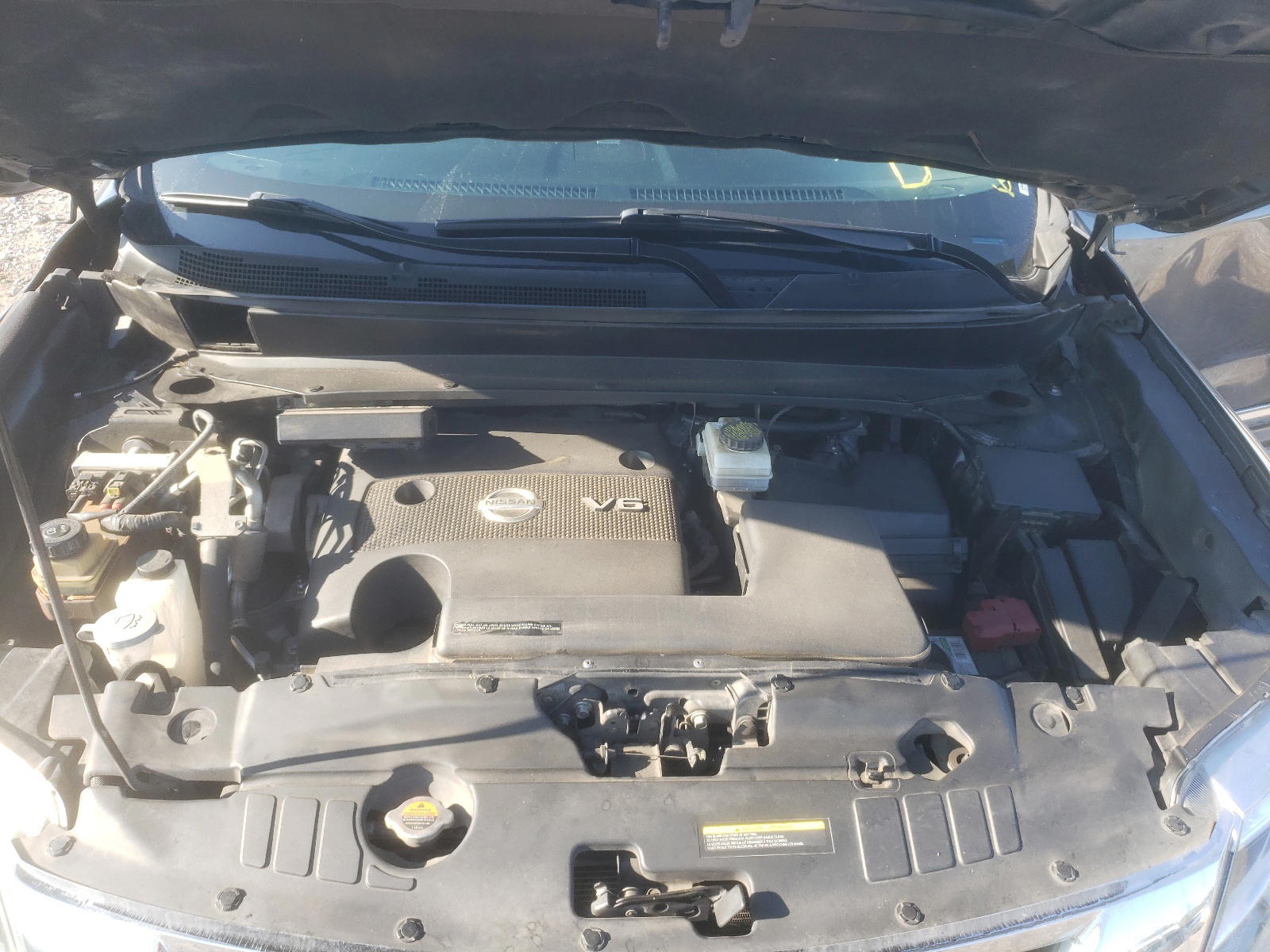 Photo 7 from auction – 2016 NISSAN PATHFINDER with VIN 5N1AR2MN4GC627249