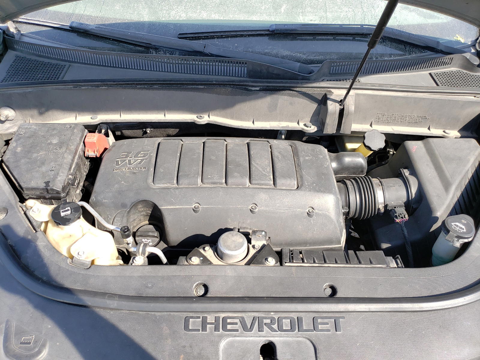 Photo 7 from auction – 2010 CHEVROLET TRAVERSE L with VIN 1GNLRFED2AS128187