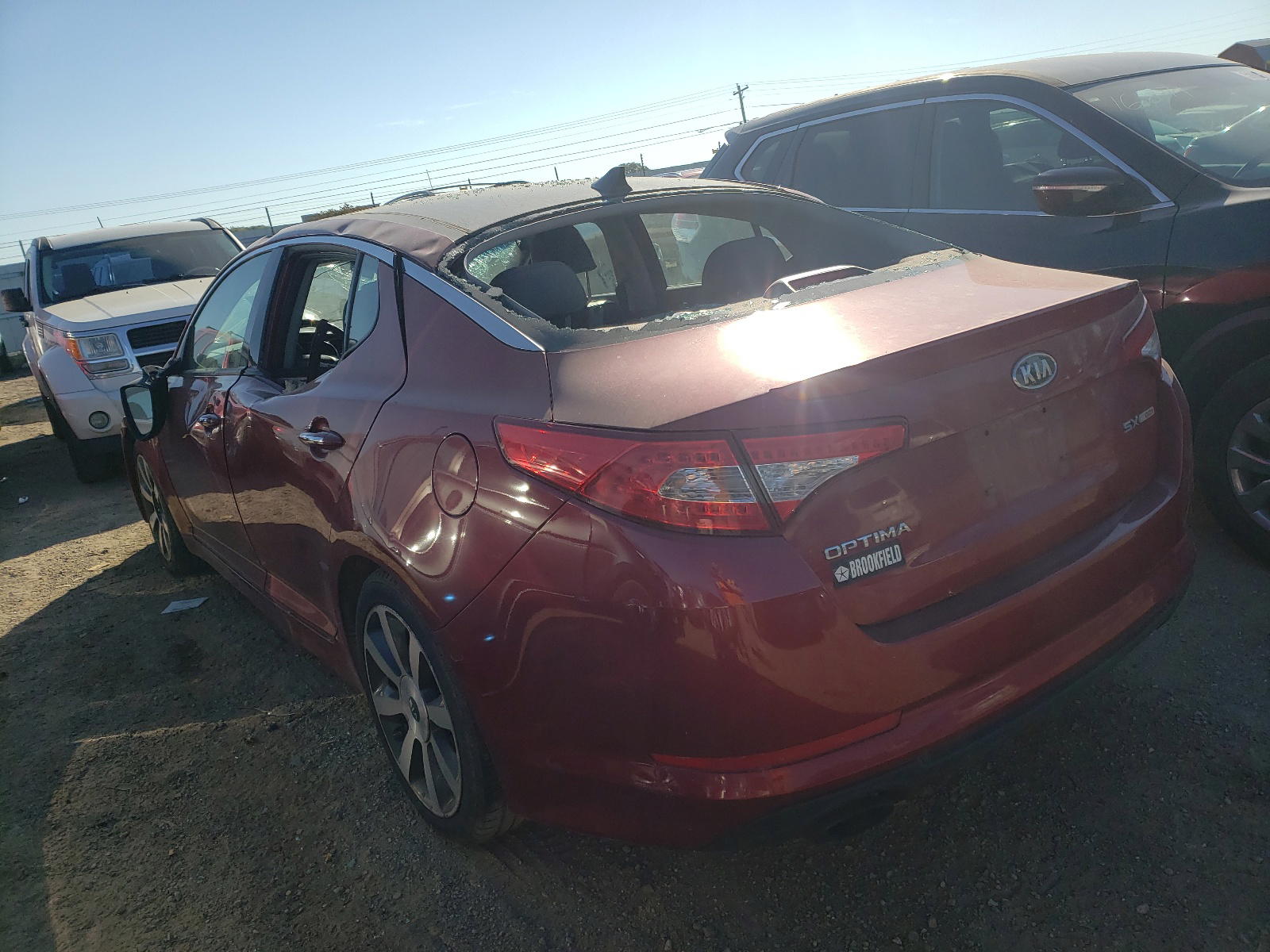 Photo 3 from auction – 2011 KIA OPTIMA SX with VIN KNAGR4A61B5183250