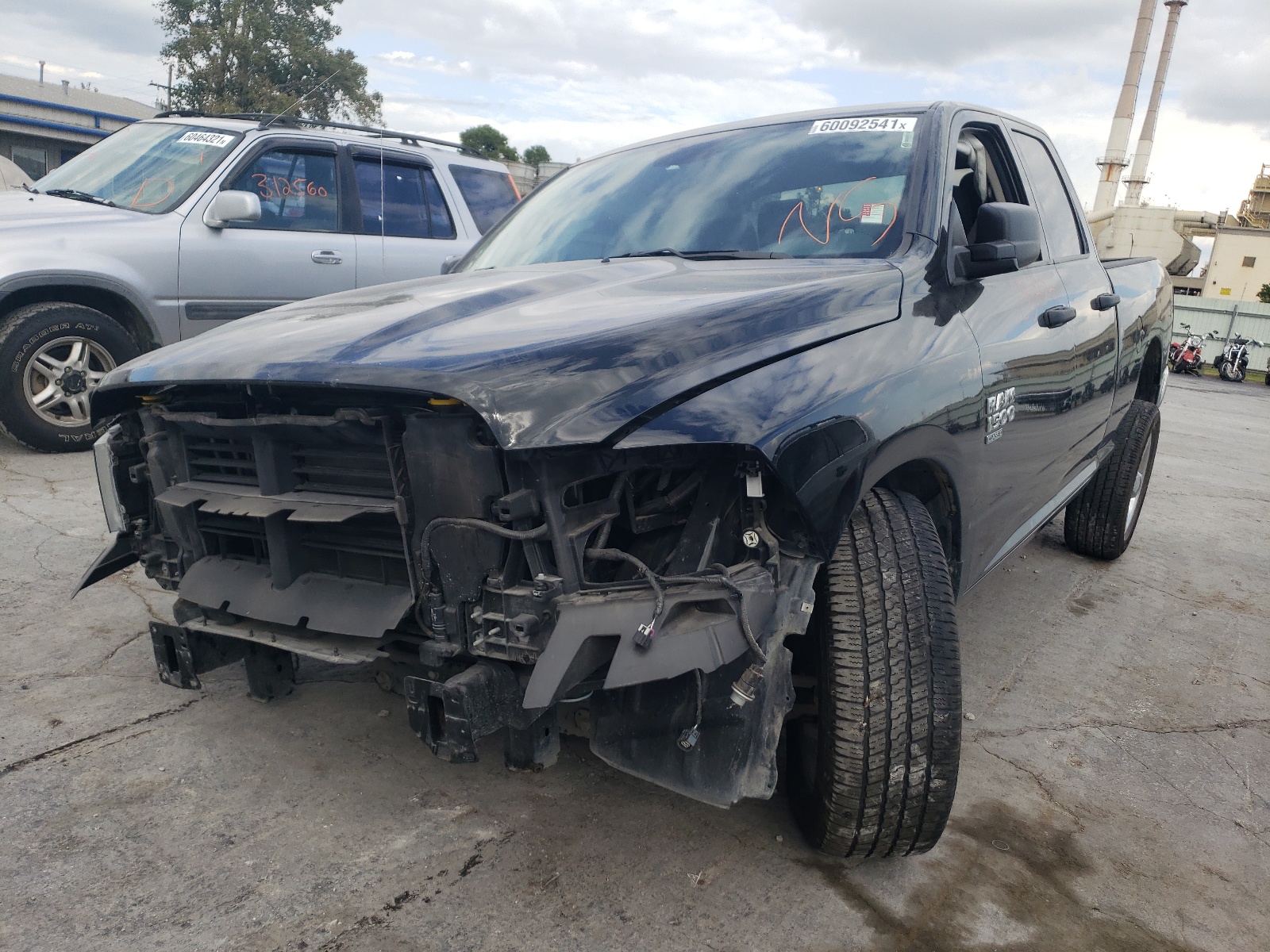 صورة رقم 14 من المزاد - 2019 RAM 1500 CLASS مع VIN 1C6RR6FG6KS628082