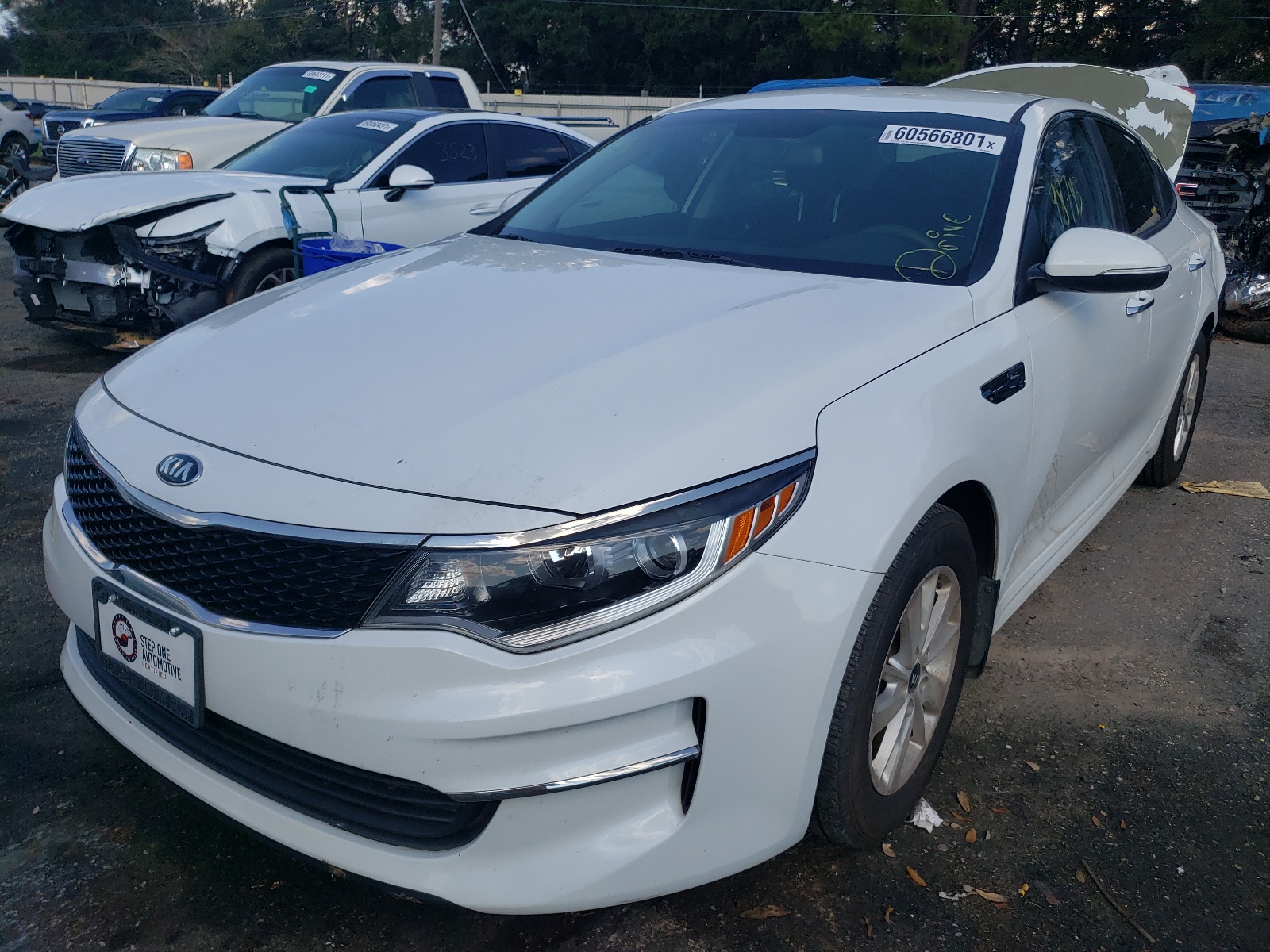 Photo 2 from auction – 2016 KIA OPTIMA LX with VIN 5XXGT4L33GG053156