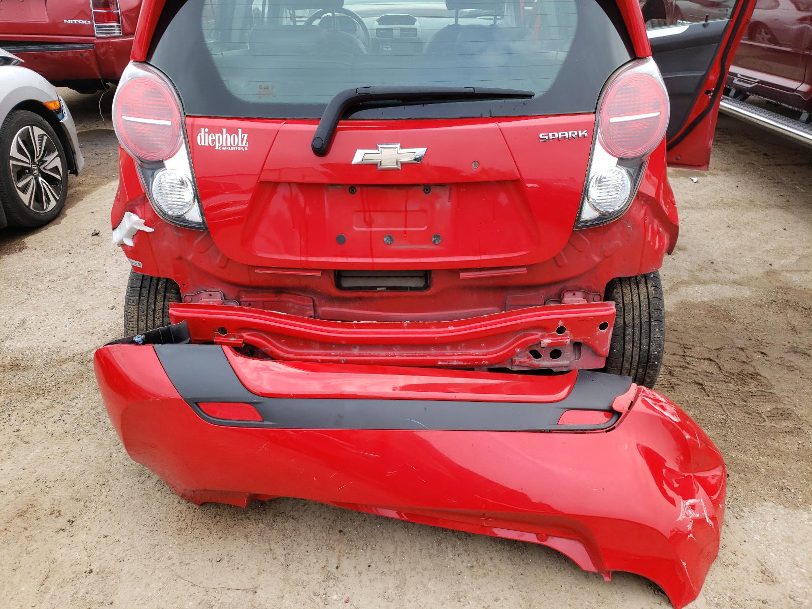 Photo 9 from auction – 2014 CHEVROLET SPARK 1LT with VIN KL8CD6S96EC498753