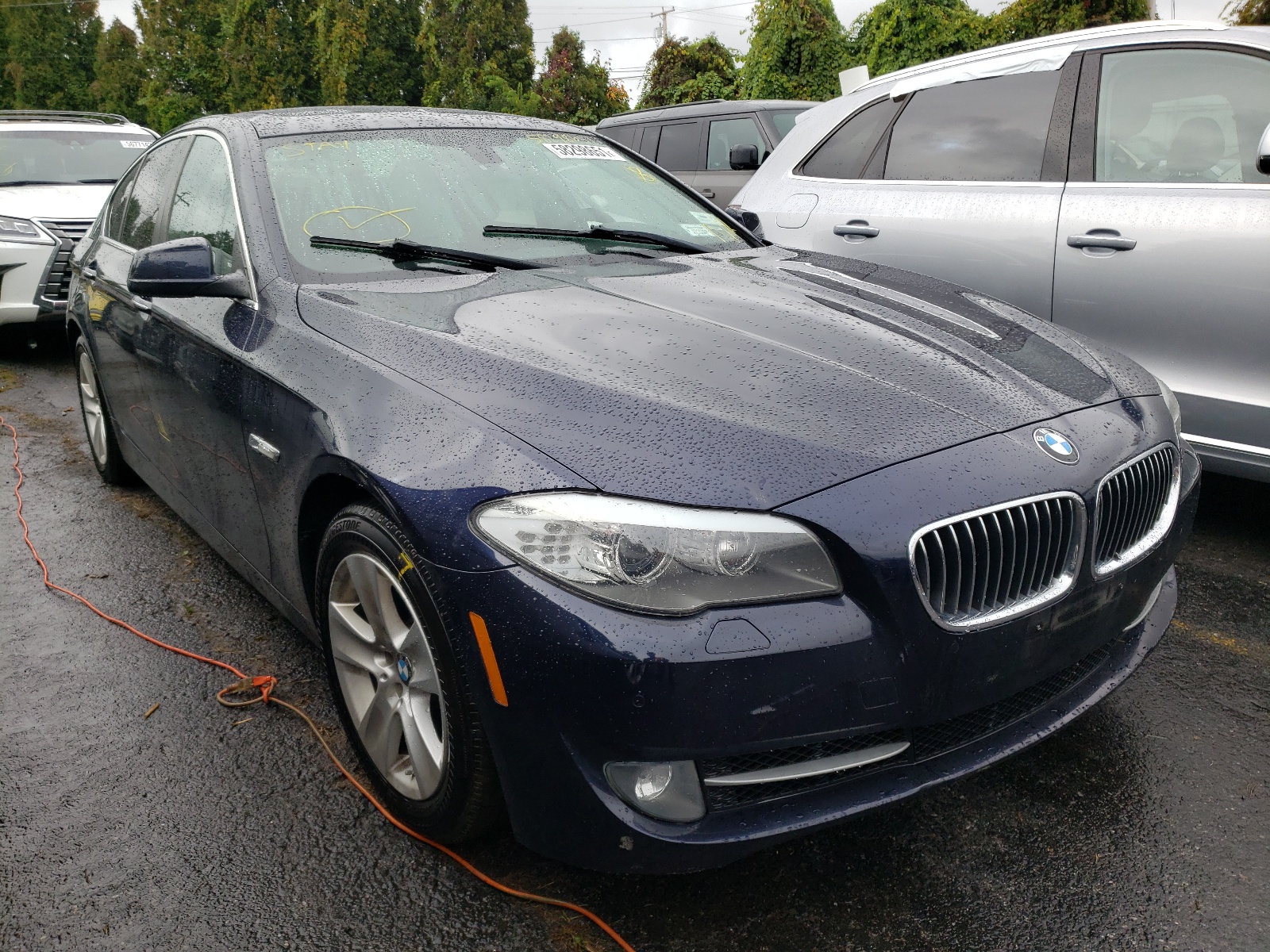 BMW 528 XI 2013 with VIN WBAXH5C56DD111076 - Photo from auction