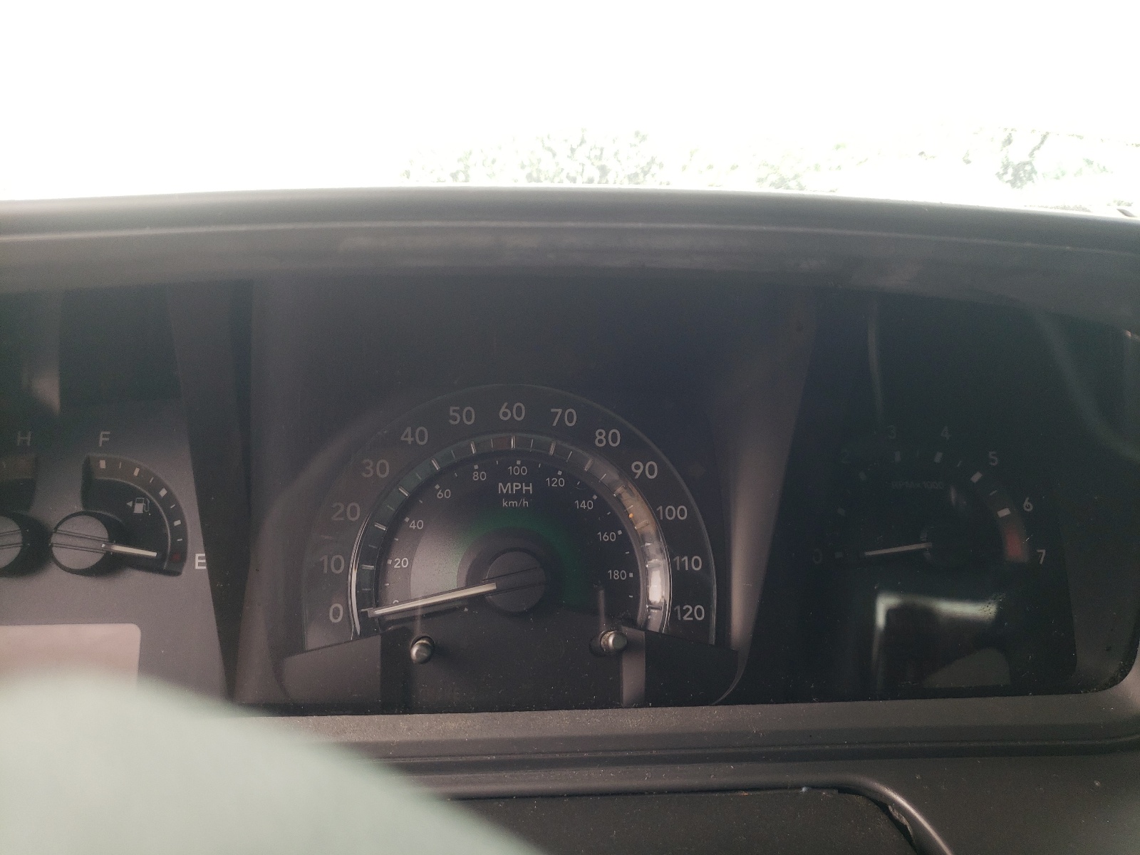 Photo 8 from auction – 2009 DODGE JOURNEY SX with VIN 3D4GG57V49T178067