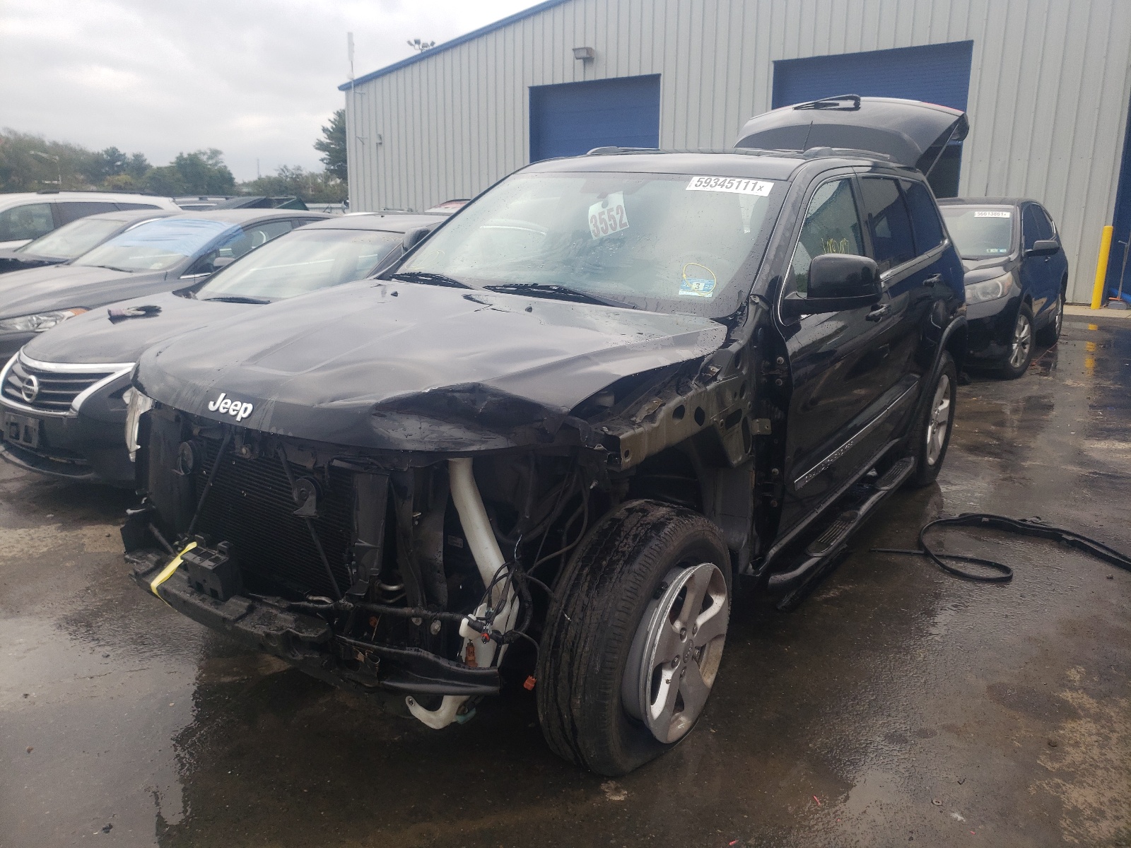 Photo 2 from auction – 2013 JEEP GRAND CHER with VIN 1C4RJFAG8DC506800