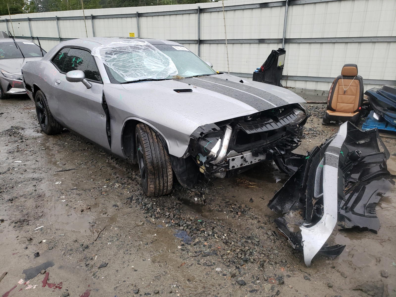 DODGE CHALLENGER 2013 with VIN 2C3CDYAG1DH680766 - Photo from auction