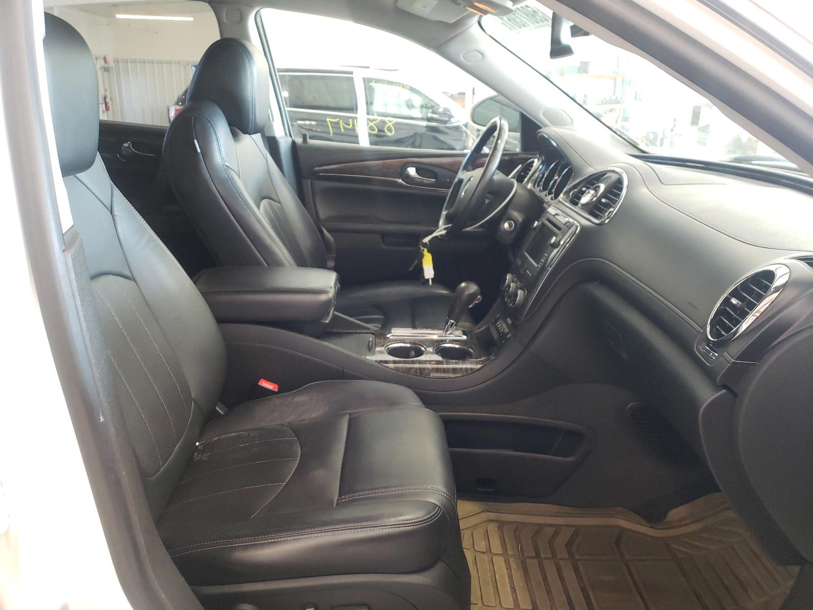 Photo 5 from auction – 2013 BUICK ENCLAVE with VIN 5GAKRCKD9DJ255439