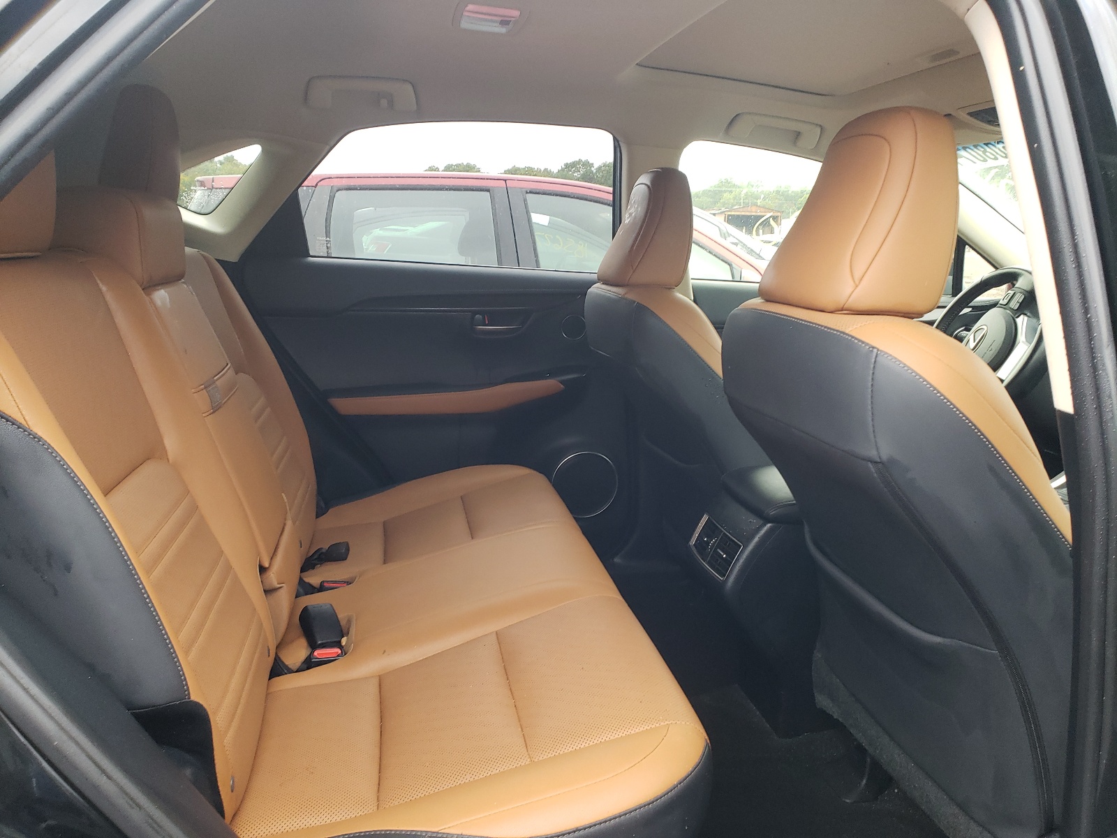 Photo 6 from auction – 2019 LEXUS NX 300 BAS with VIN JTJBARBZ5K2189139