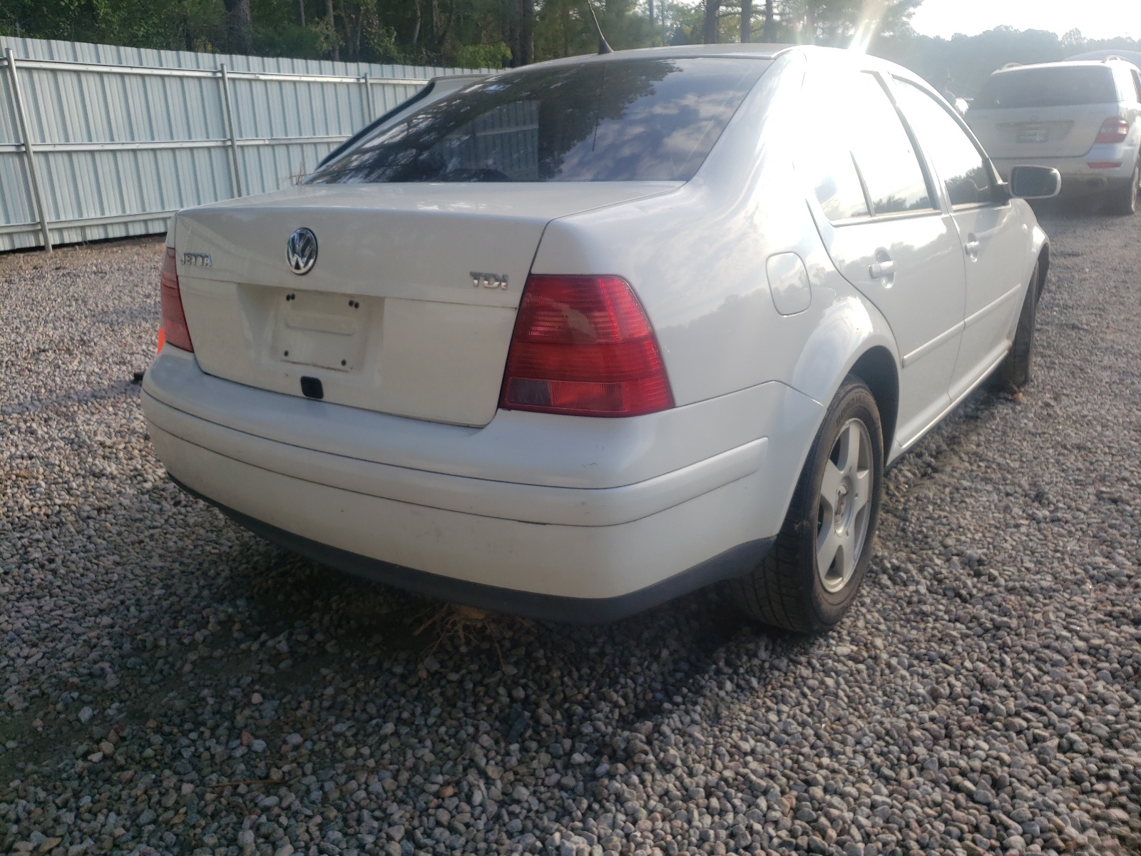 Photo 4 from auction – 2001 VOLKSWAGEN JETTA GLS with VIN 3VWSP29M21M043899