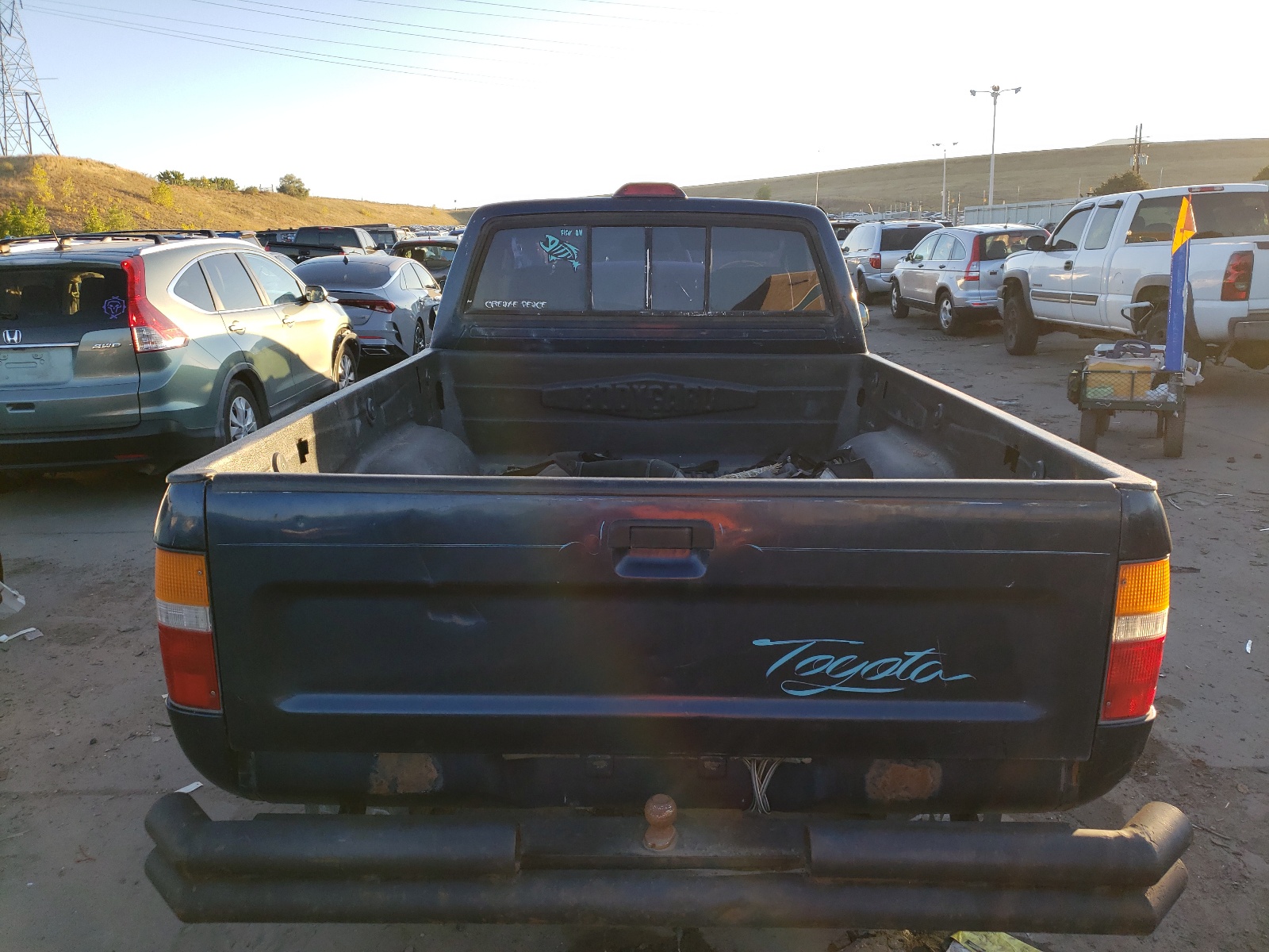 Photo 6 from auction – 1995 TOYOTA PICKUP 1/2 with VIN JT4RN01P9S7072541