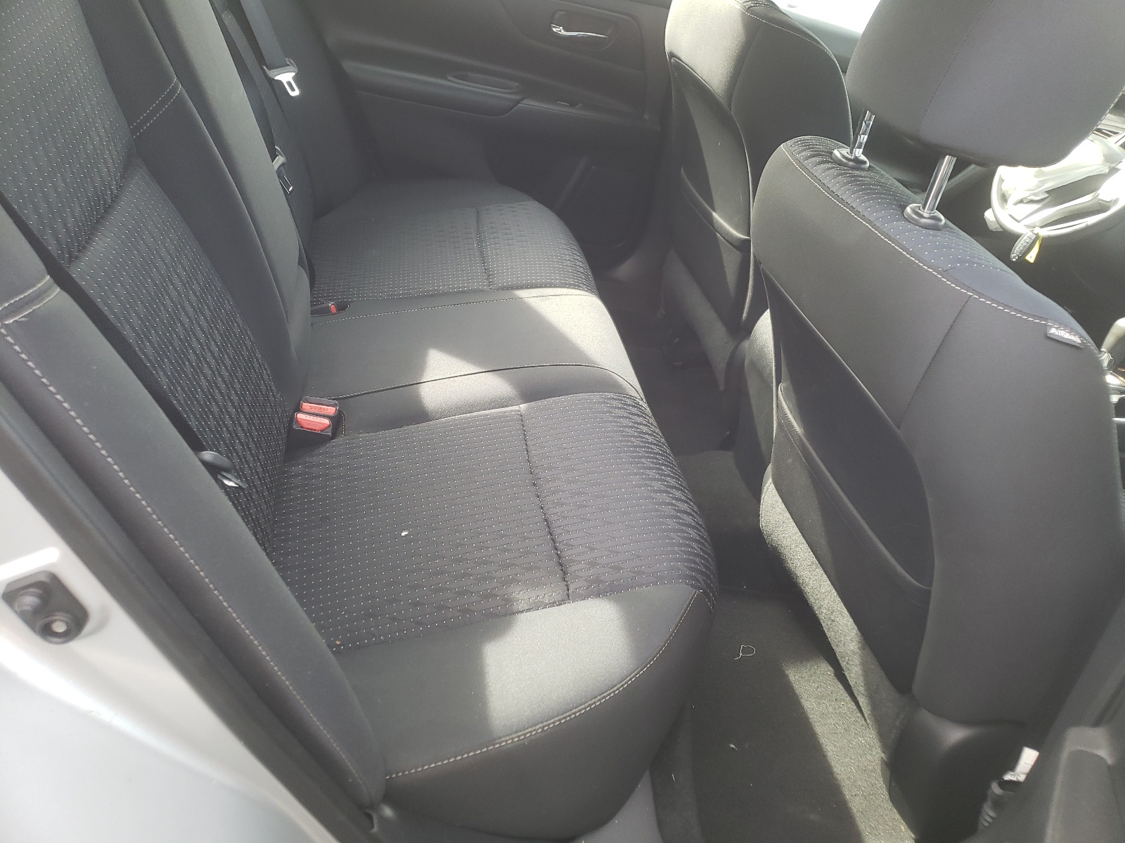 Photo 6 from auction – 2016 NISSAN ALTIMA 2.5 with VIN 1N4AL3AP5GN385115