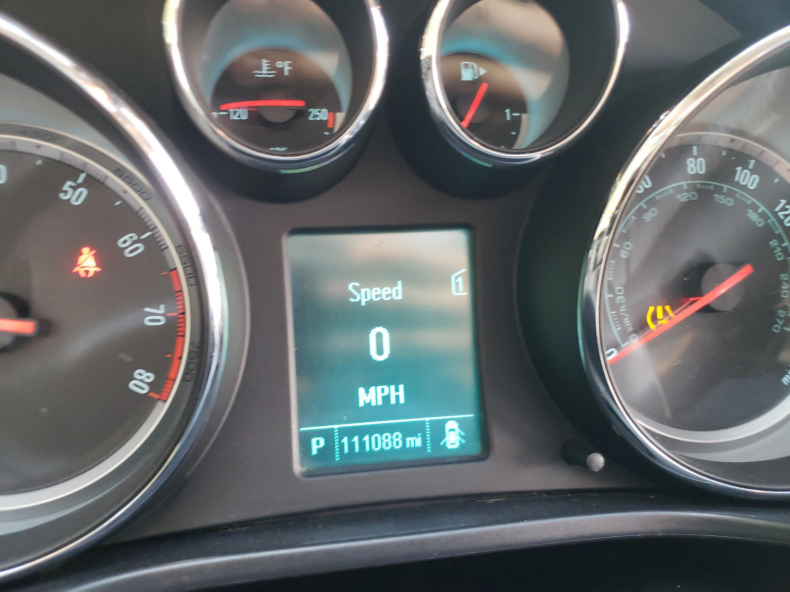 Photo 8 from auction – 2012 BUICK REGAL with VIN 2G4GV5GVXC9196663