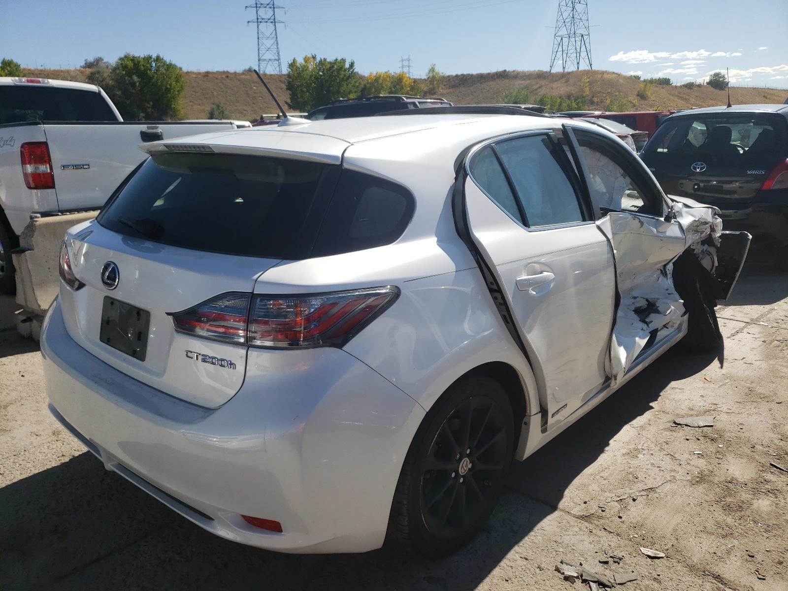 Photo 4 from auction – 2012 LEXUS CT 200 with VIN JTHKD5BH8C2062167