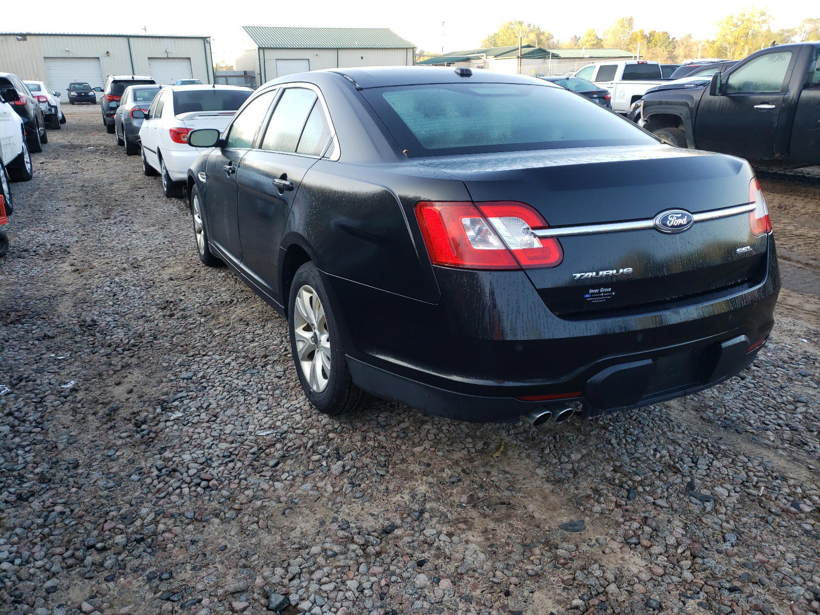 Photo 3 from auction – 2011 FORD TAURUS with VIN 1FAHP2EW8BG107773