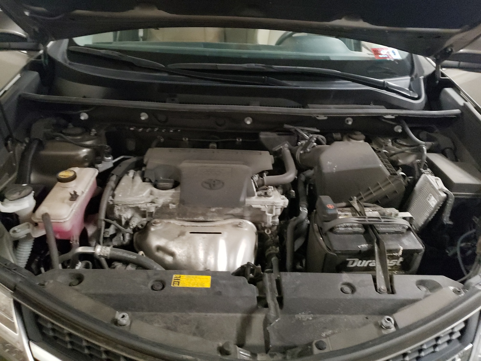 Photo 7 from auction – 2014 TOYOTA RAV4 XLE with VIN 2T3RFREV9EW191239