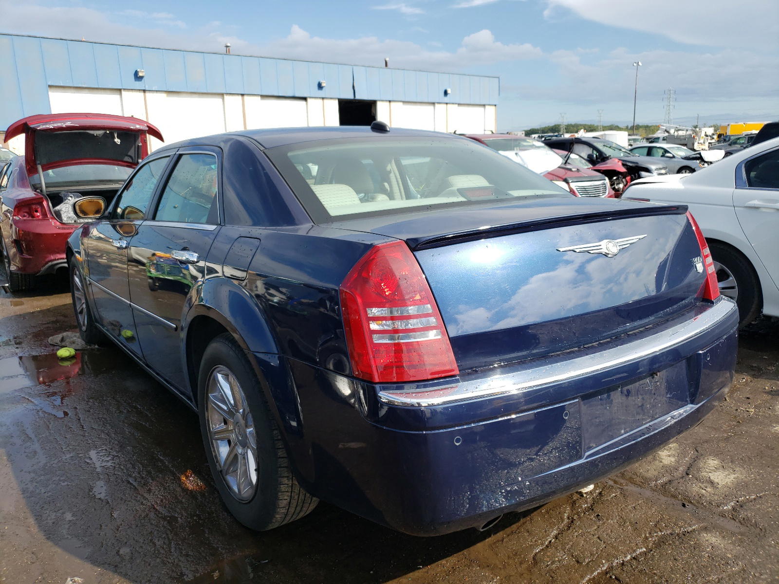 Photo 3 from auction – 2005 CHRYSLER 300C with VIN 2C3AA63H25H592000