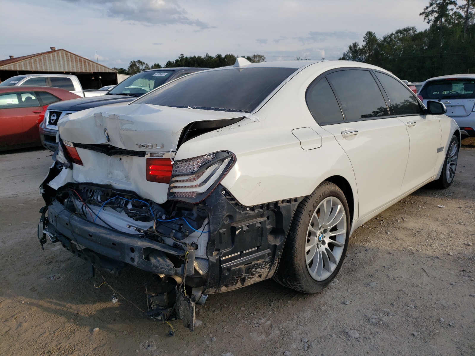 Photo 4 from auction – 2013 BMW 750 LI with VIN WBAYE8C5XDD133810