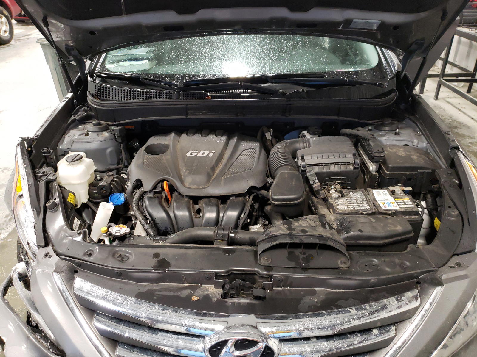 Photo 7 from auction – 2014 HYUNDAI SONATA SE with VIN 5NPEC4AC4EH851077