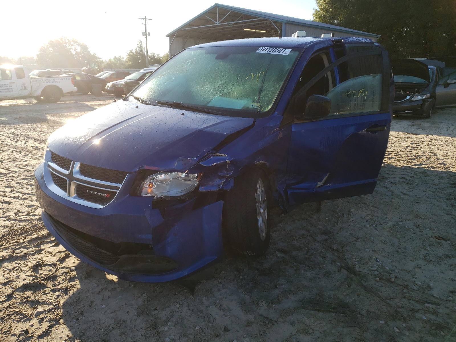 Photo 2 from auction – 2019 DODGE GRAND CARA with VIN 2C4RDGBG0KR779777