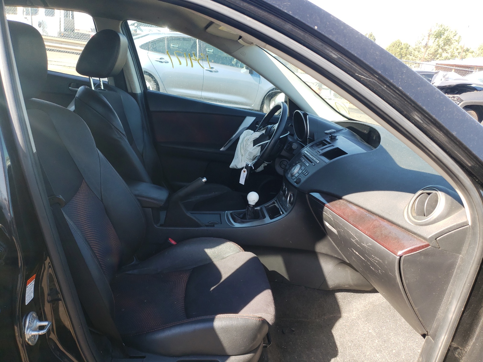 Photo 5 from auction – 2010 MAZDA SPEED 3 with VIN JM1BL1H42A1245374