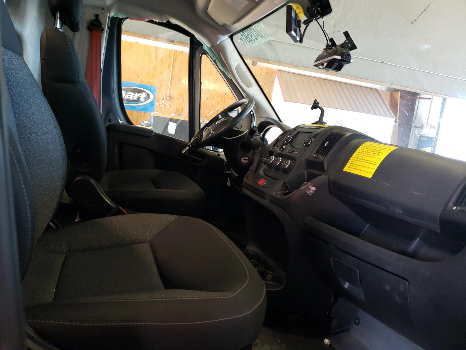 Photo 5 from auction – 2020 RAM PROMASTER with VIN 3C6URVJGXLE124909