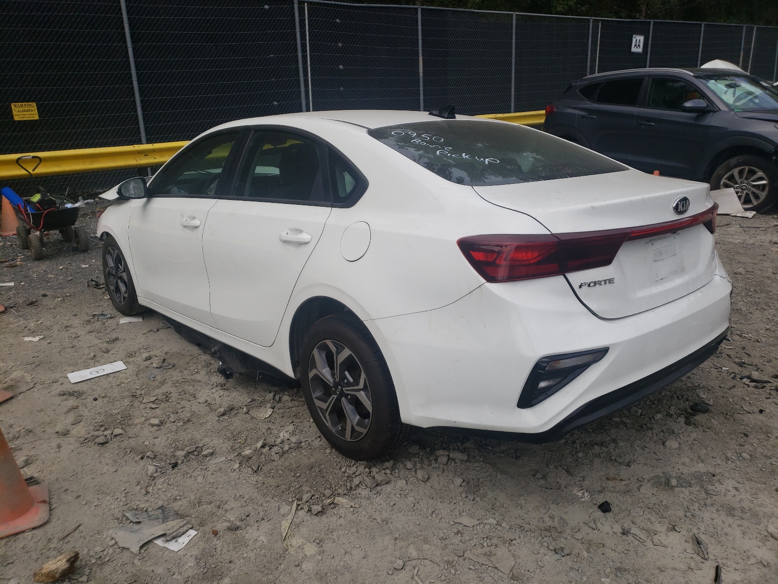 Photo 3 from auction – 2020 KIA FORTE FE with VIN 3KPF24AD3LE160950