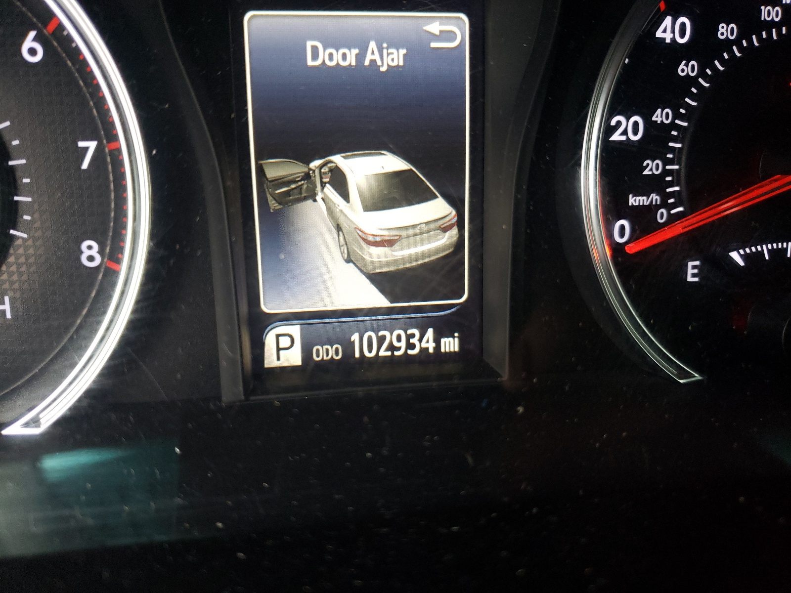 Photo 8 from auction – 2015 TOYOTA CAMRY LE with VIN 4T1BF1FK6FU022880