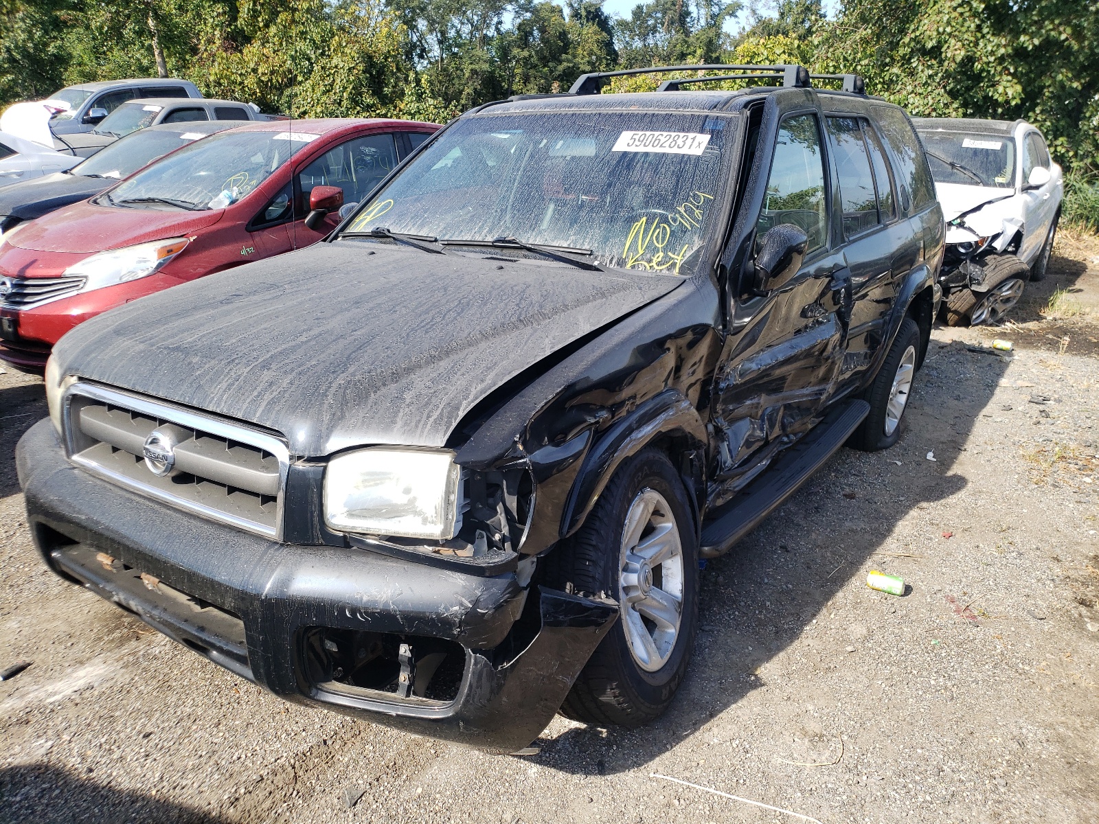 Photo 2 from auction – 2002 NISSAN PATHFINDER with VIN JN8DR09Y52W722424