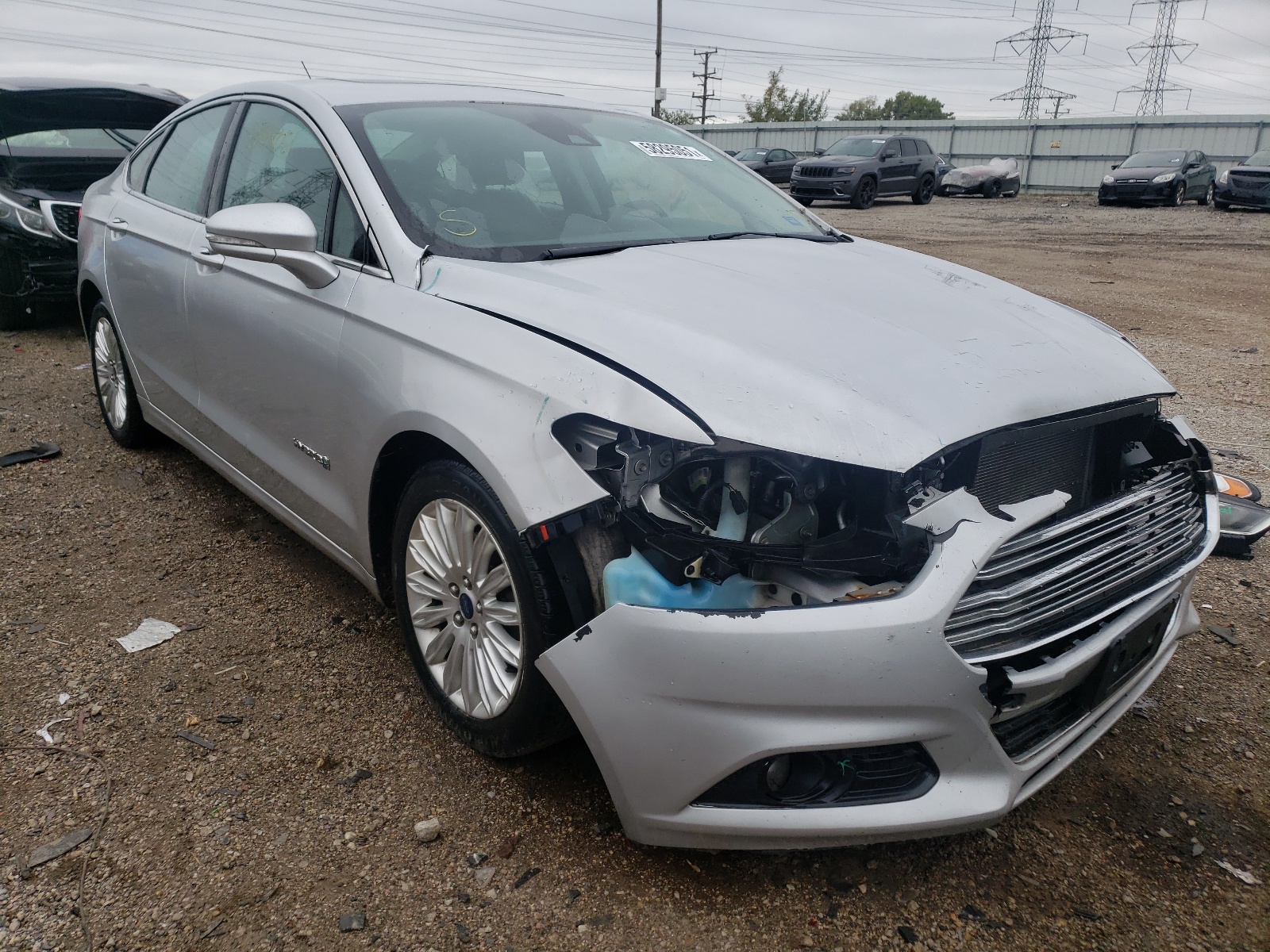 FORD FUSION SE 2013 with VIN 3FA6P0LU9DR293073 - Photo from auction