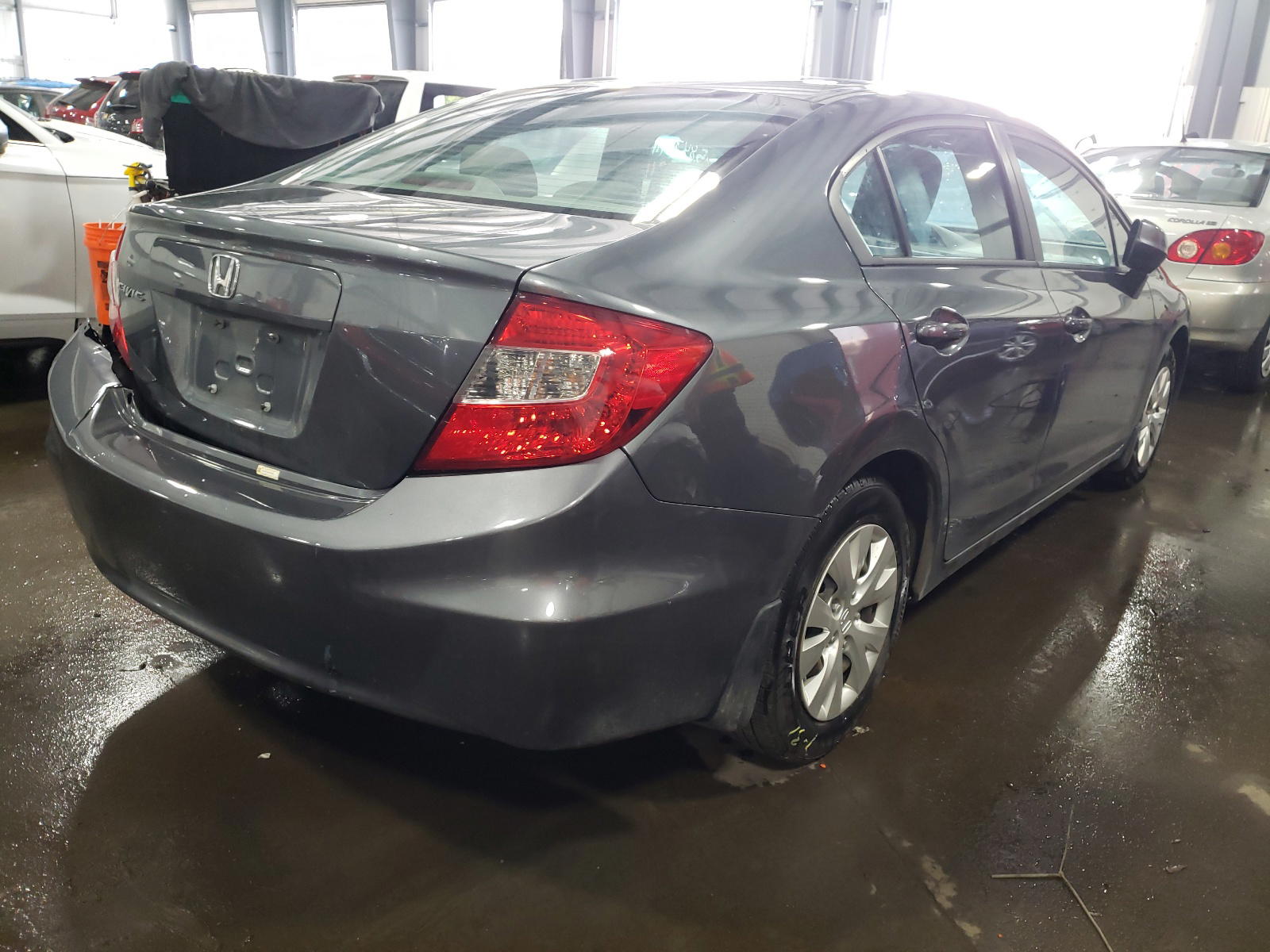 Photo 4 from auction – 2012 HONDA CIVIC LX with VIN 19XFB2F59CE003526