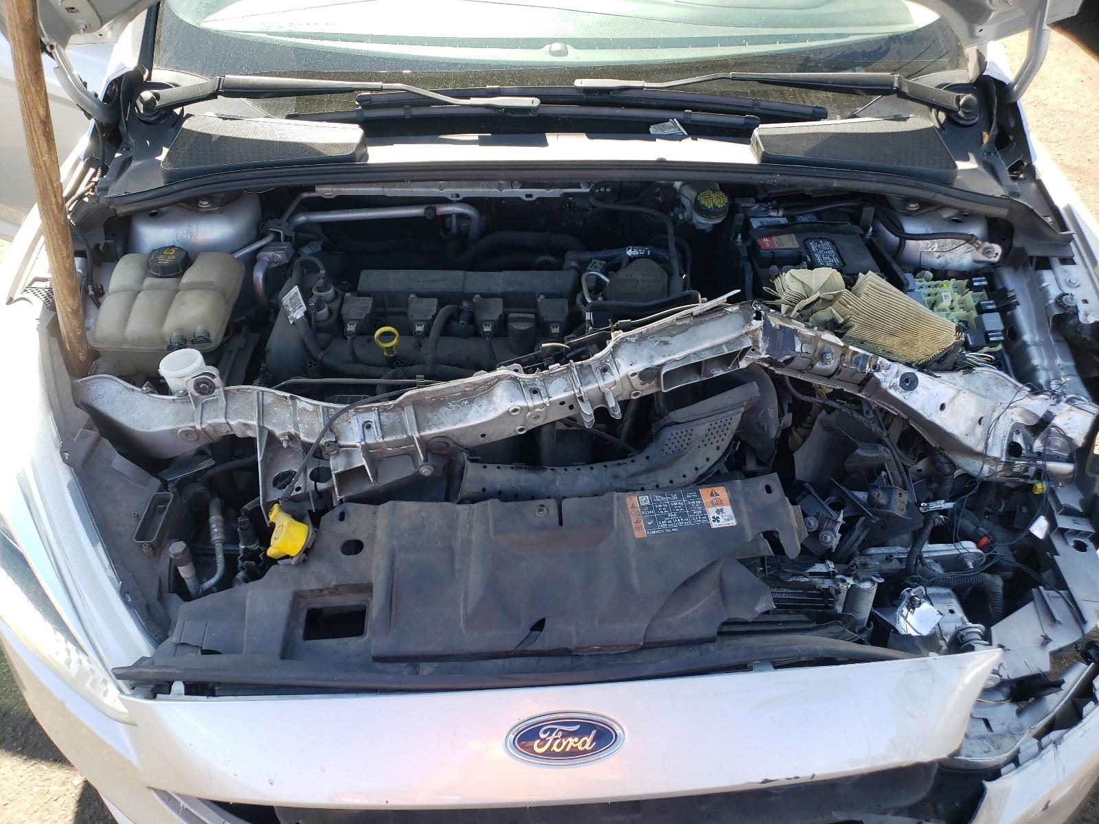 Photo 7 from auction – 2015 FORD FOCUS SE with VIN 1FADP3F29FL300043