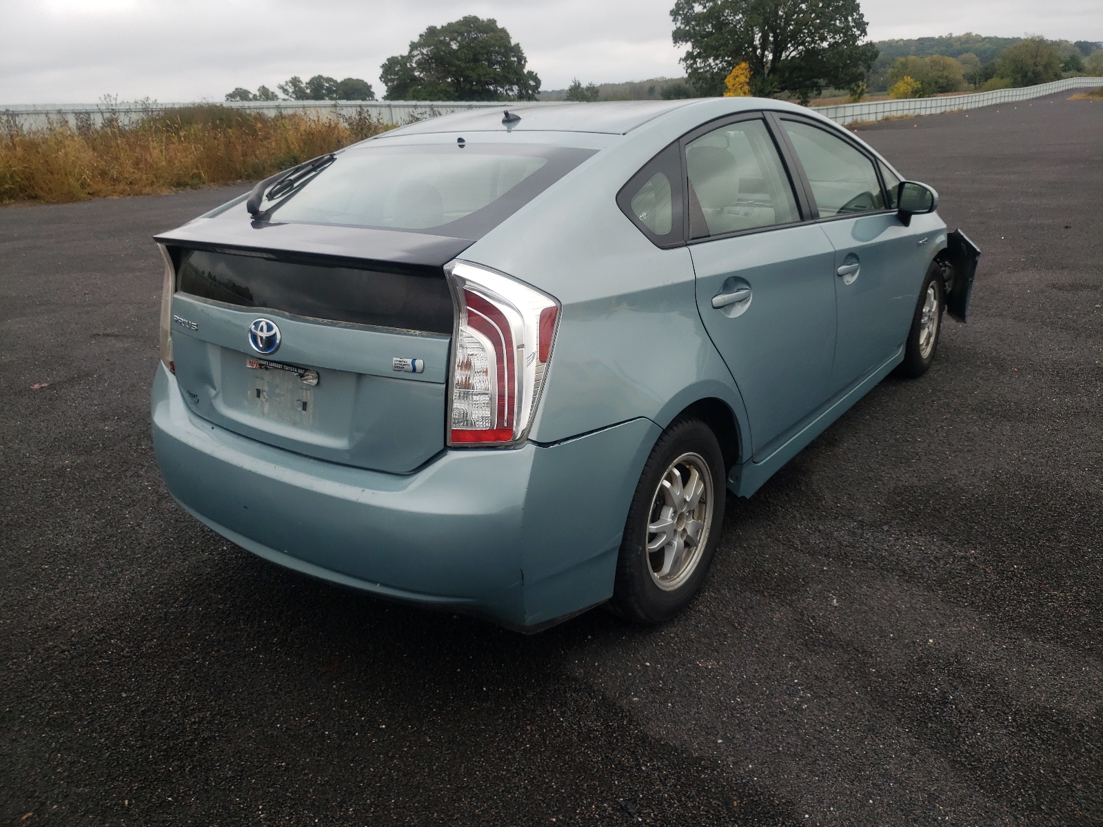 صورة رقم 4 من المزاد - 2012 TOYOTA PRIUS مع VIN JTDKN3DU0C5376052