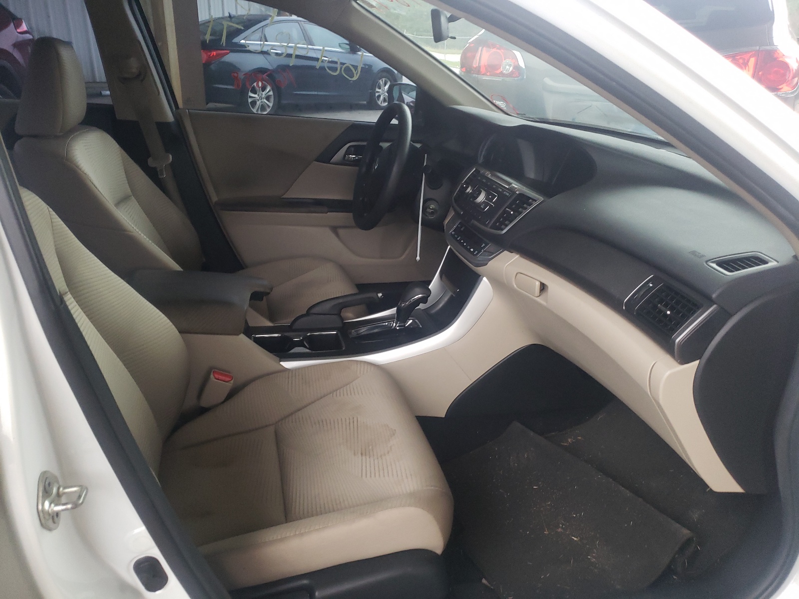 Zdjęcie 5 z aukcji – 2014 HONDA ACCORD z VIN 1HGCR2F35EA022983