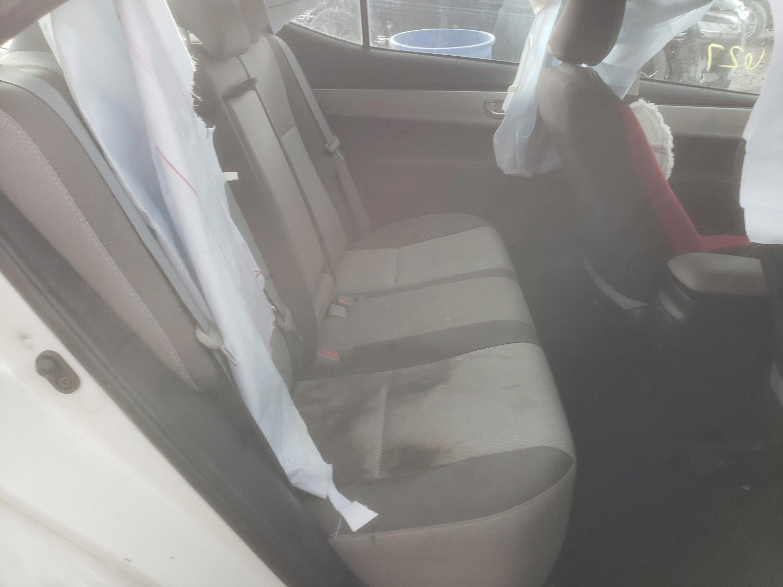 Photo 6 from auction – 2017 TOYOTA COROLLA L with VIN 2T1BURHEXHC776851
