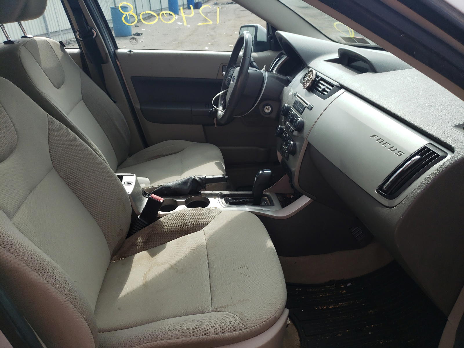 Photo 5 from auction – 2008 FORD FOCUS SE with VIN 1FAHP35N98W164592