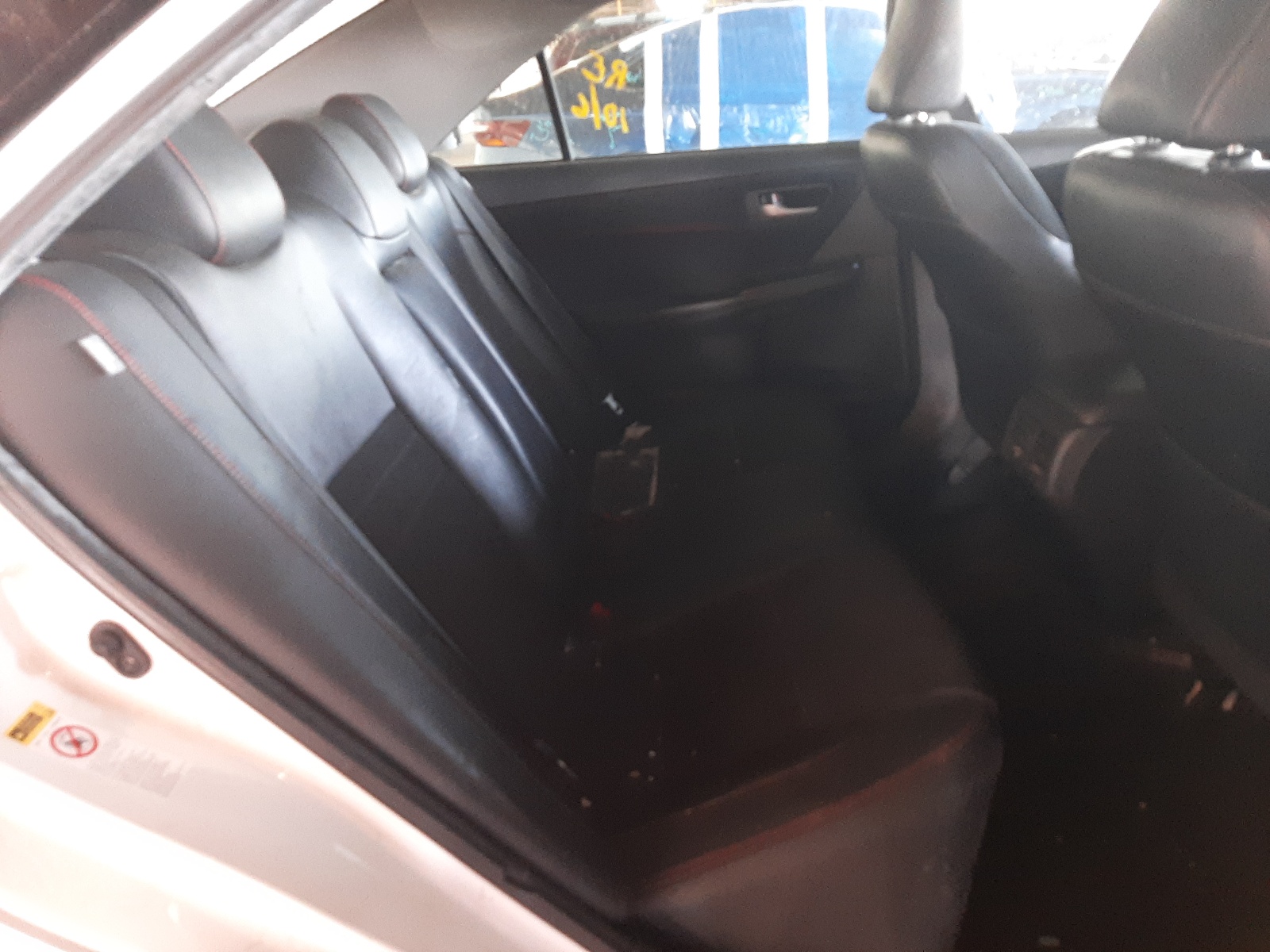 Photo 6 from auction – 2015 TOYOTA CAMRY LE with VIN 4T1BF1FK2FU497944