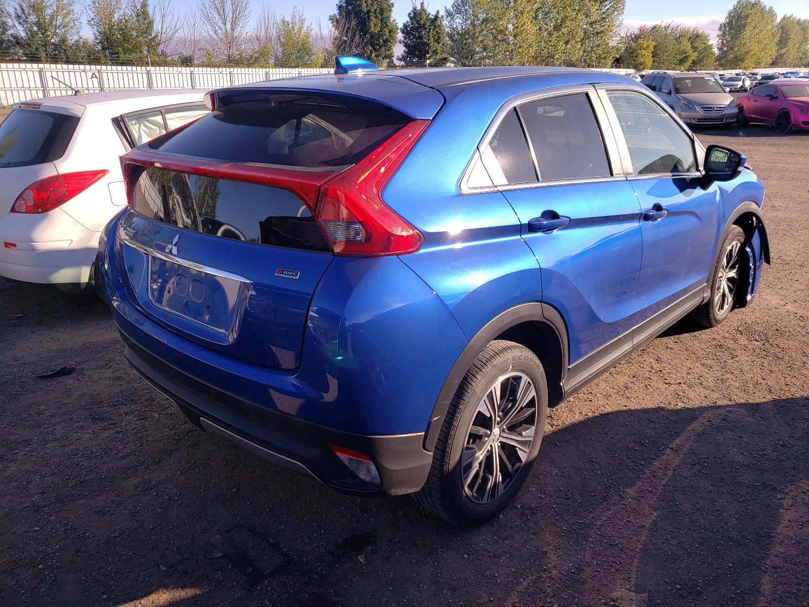 Photo 4 from auction – 2020 MITSUBISHI ECLIPSE CR with VIN JA4AT3AA0LZ601066