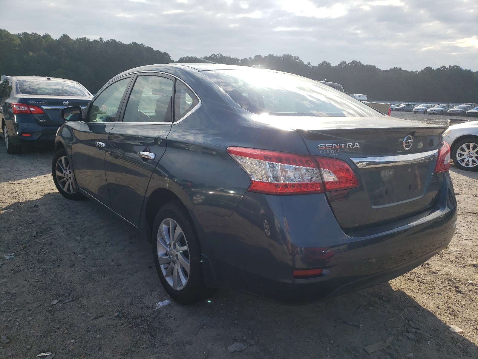 Photo 3 from auction – 2015 NISSAN SENTRA S with VIN 3N1AB7AP1FY253106