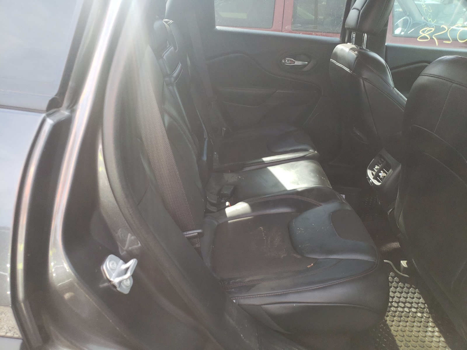Photo 6 from auction – 2016 JEEP CHEROKEE T with VIN 1C4PJMBS7GW289922