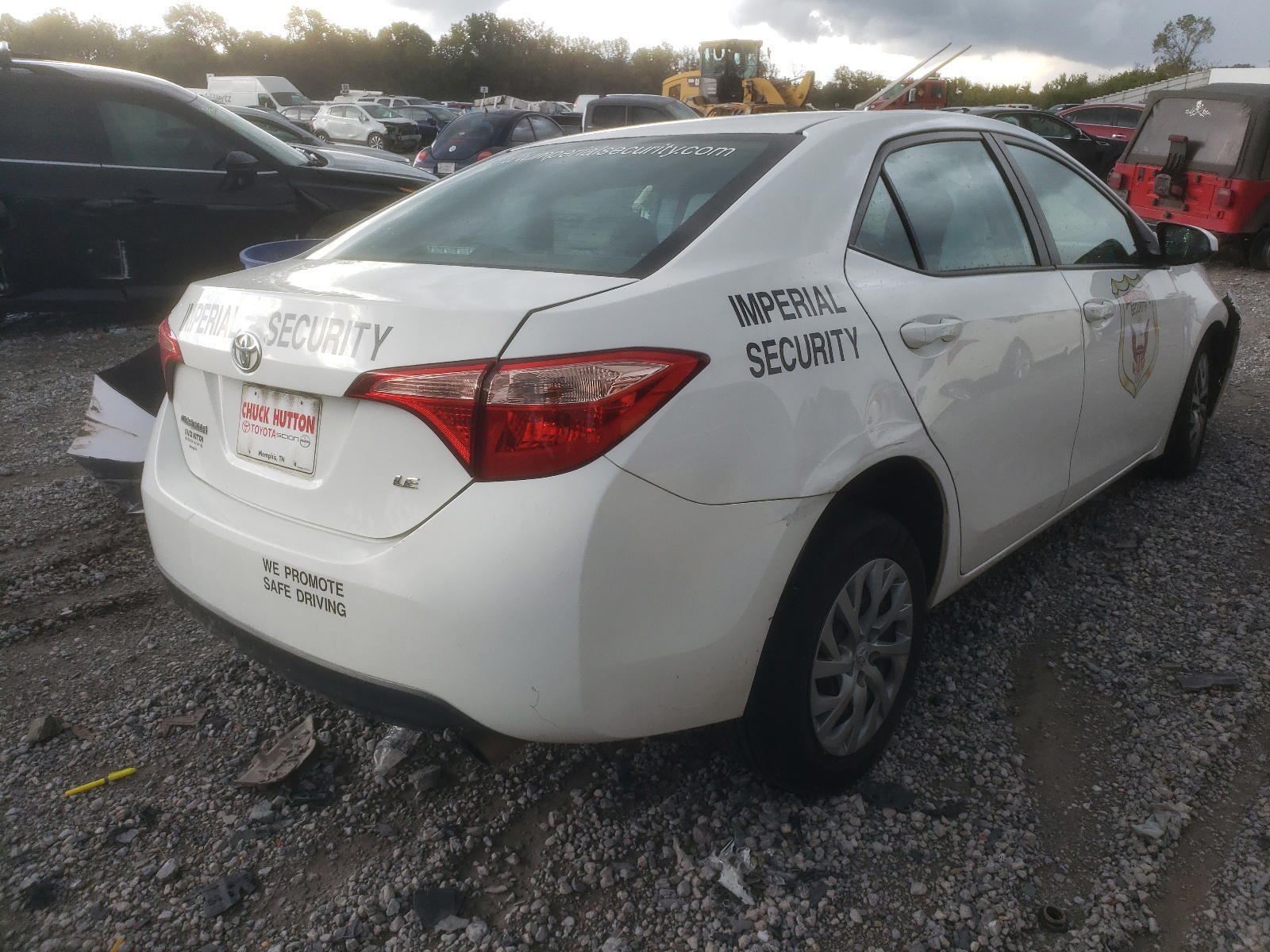 Photo 4 from auction – 2017 TOYOTA COROLLA L with VIN 2T1BURHEXHC776851