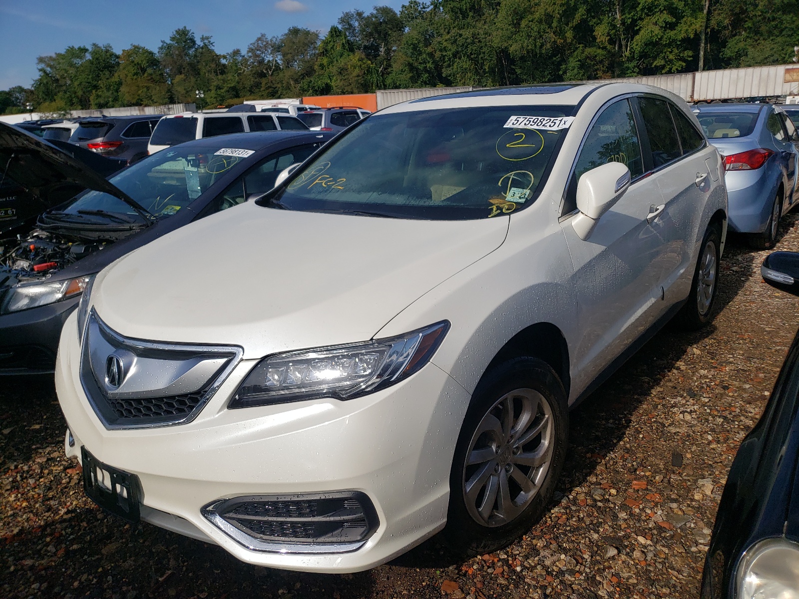 Photo 2 from auction – 2018 ACURA RDX with VIN 5J8TB4H32JL019874