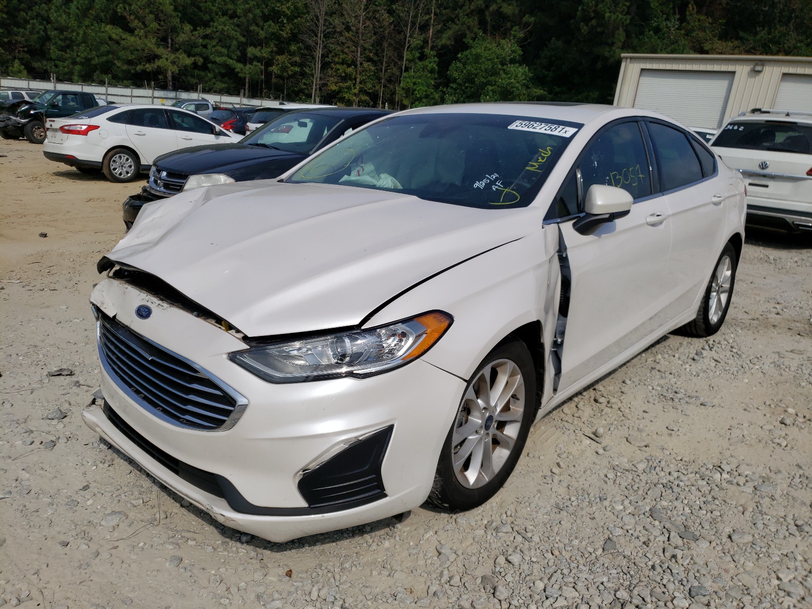 Photo 2 from auction – 2019 FORD FUSION SE with VIN 3FA6P0HD3KR246028
