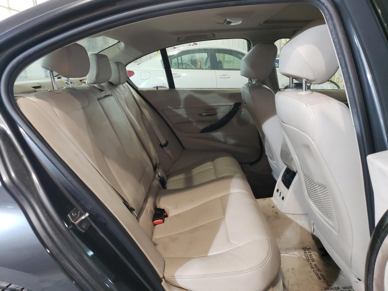 Photo 6 from auction – 2013 BMW 328 I with VIN WBA3A5G58DNP19334