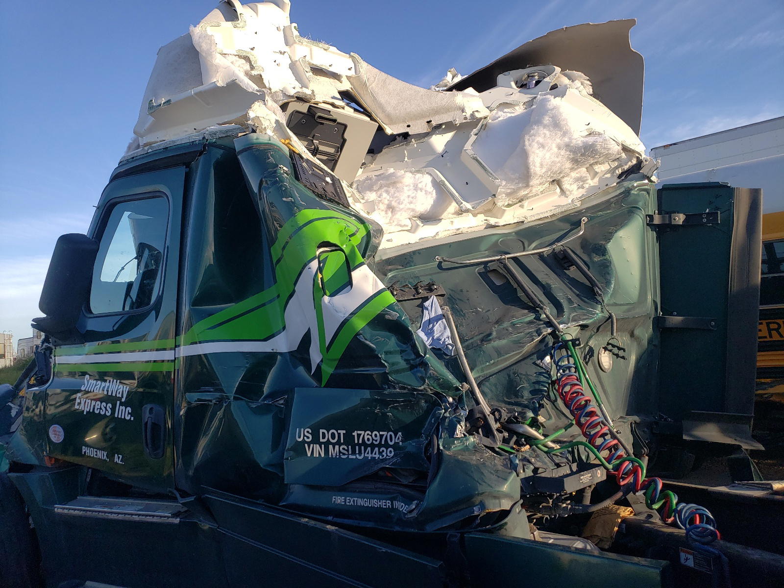 Photo 9 from auction – 2021 FREIGHTLINER CASCADIA 1 with VIN 3AKJHHDRXMSLU4439